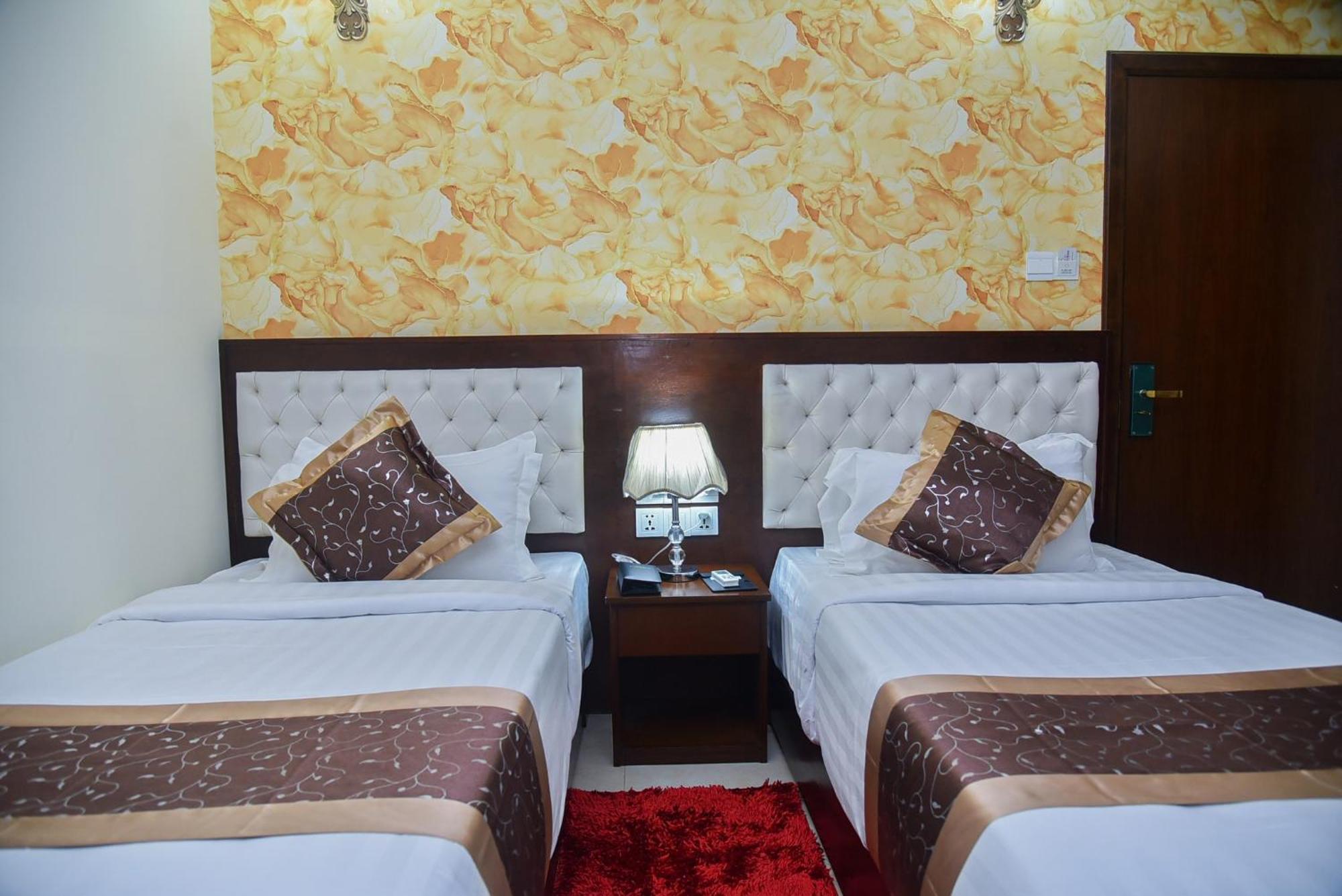 Hotel Crystal Rose - סילט מראה חיצוני תמונה